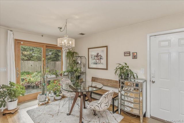 5 Wexford Street, Huntington, NY 11743