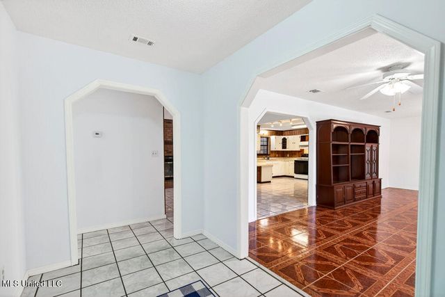 596 Tegarden Road, Gulfport, MS 39507