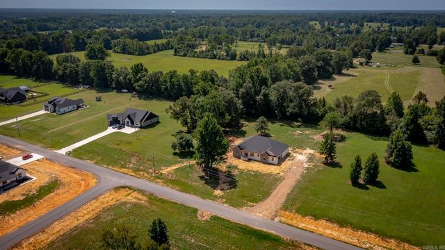 11 Tracer Trail, Ward, AR 72176
