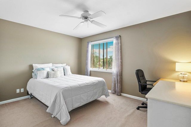11842 Island Lakes Lane, Boca Raton, FL 33498
