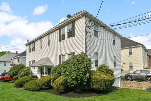 38 Nathan Rd 4, Waltham, MA 02453