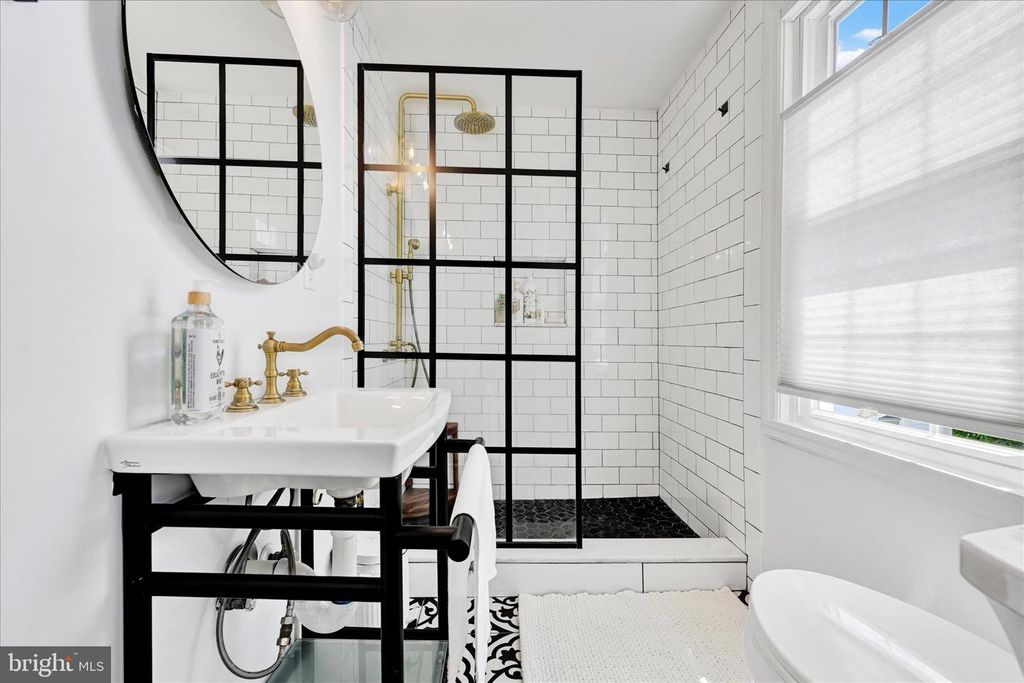 Image 23 of property listing at 221 THOMAS ST, Bel Air, MD 21014