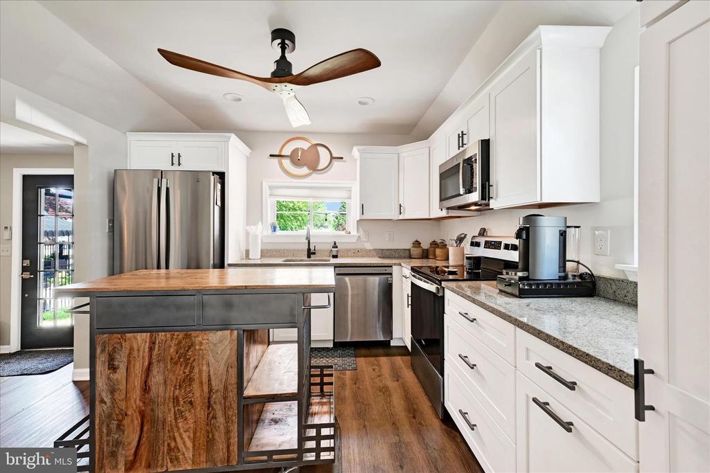 Image 34 of property listing at 221 THOMAS ST, Bel Air, MD 21014