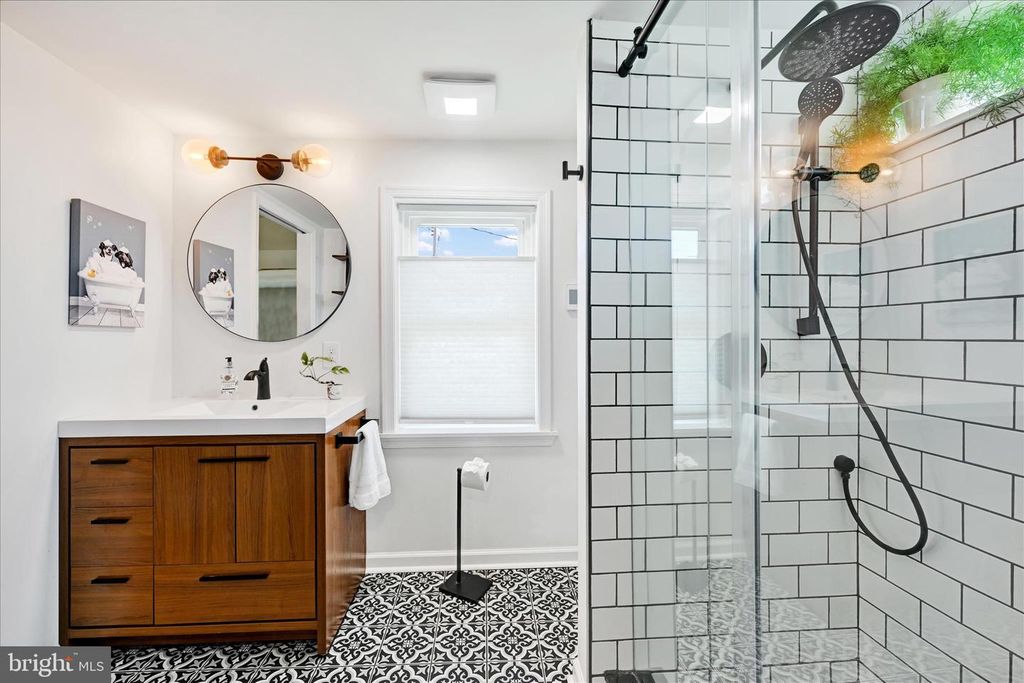 Image 37 of property listing at 221 THOMAS ST, Bel Air, MD 21014