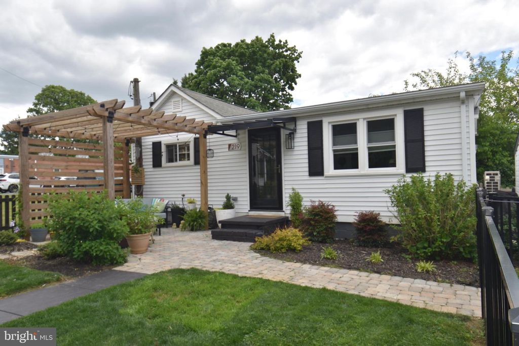 Image 46 of property listing at 221 THOMAS ST, Bel Air, MD 21014