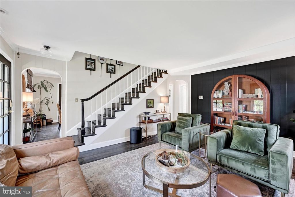 Image 6 of property listing at 221 THOMAS ST, Bel Air, MD 21014