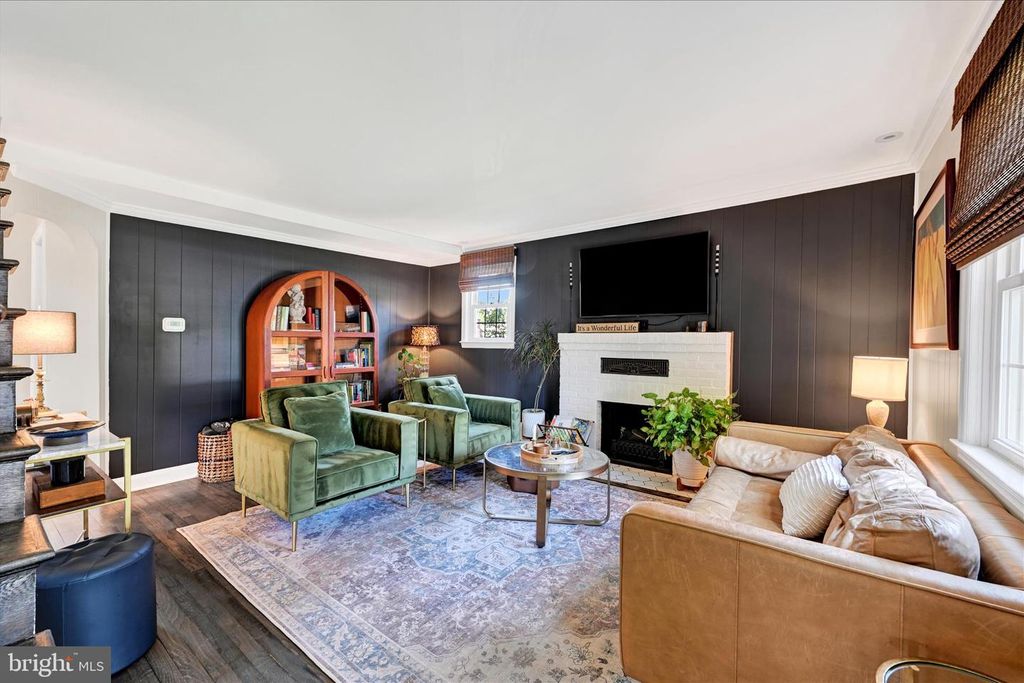 Image 9 of property listing at 221 THOMAS ST, Bel Air, MD 21014