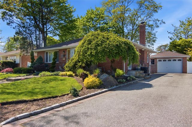 104 Emerson Avenue, Levittown, NY 11756