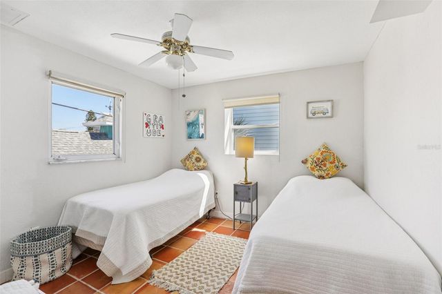 23 80TH AVENUE, Treasure Island, FL 33706