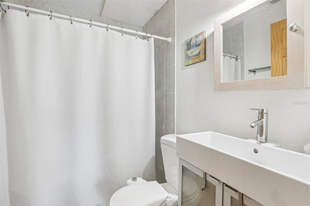 23 80TH AVENUE, Treasure Island, FL 33706