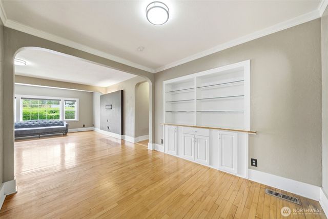 3083 Pine Street, Longview, WA 98632