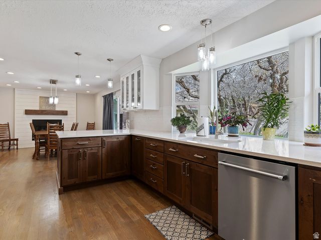 2220 N JONI DR, Layton, UT 84040