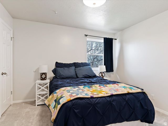 2220 N JONI DR, Layton, UT 84040