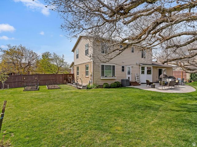 2220 N JONI DR, Layton, UT 84040