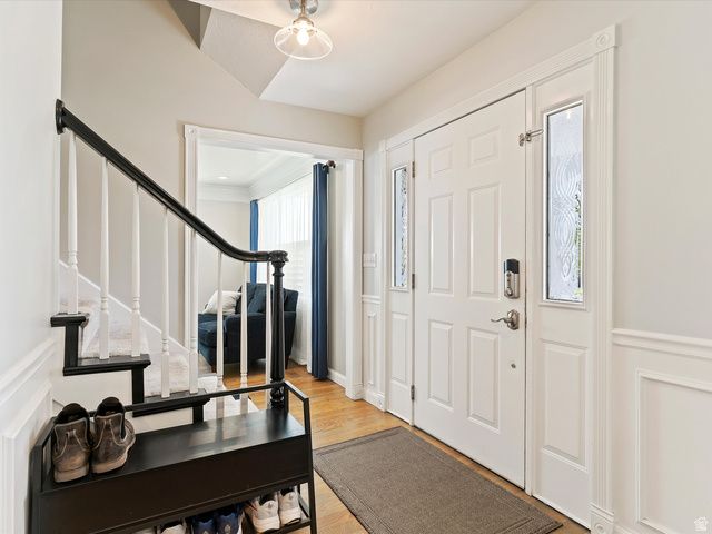 2220 N JONI DR, Layton, UT 84040