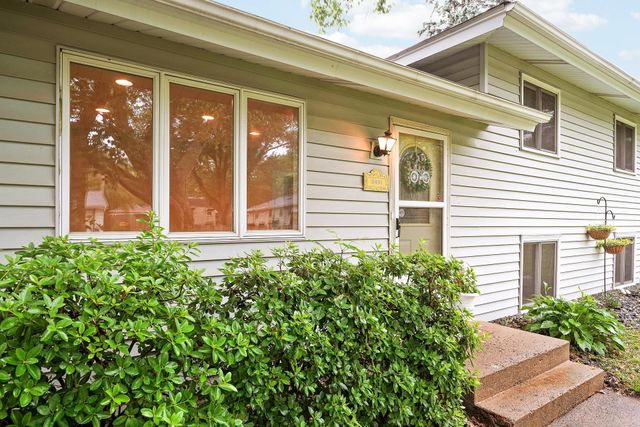3431 Emerald Drive, White Bear Lake, MN 55110