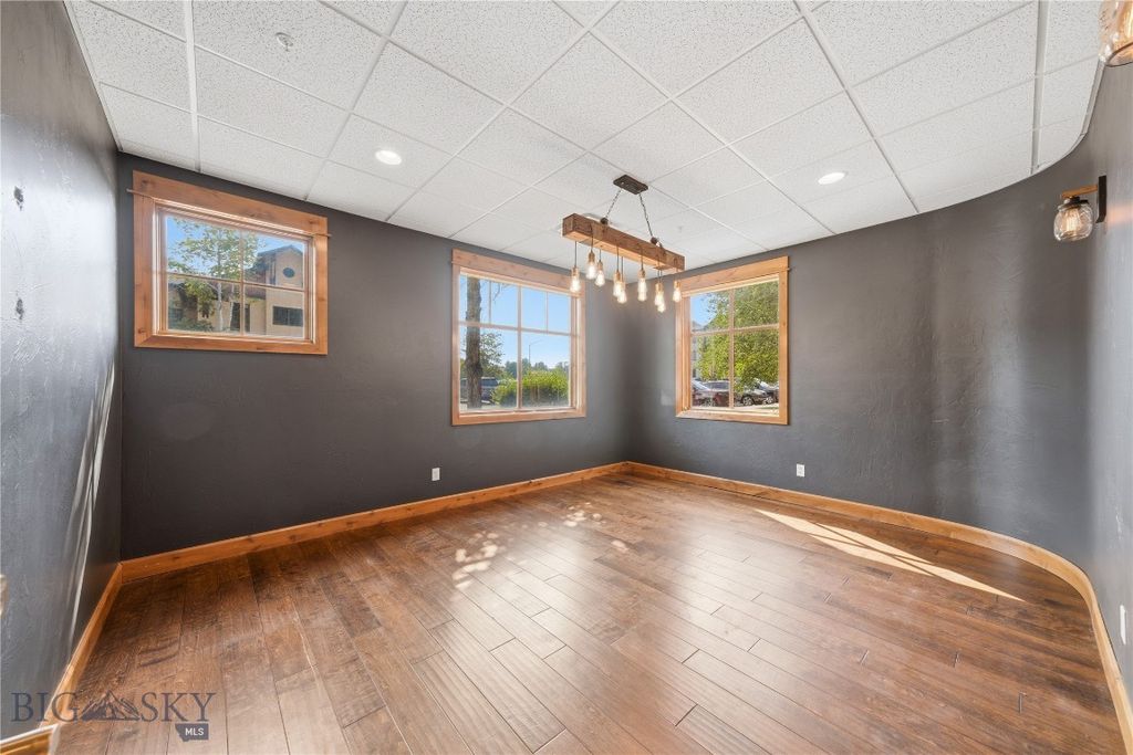 1940 W Dickerson Street 102, Bozeman, MT 59718 photo 3