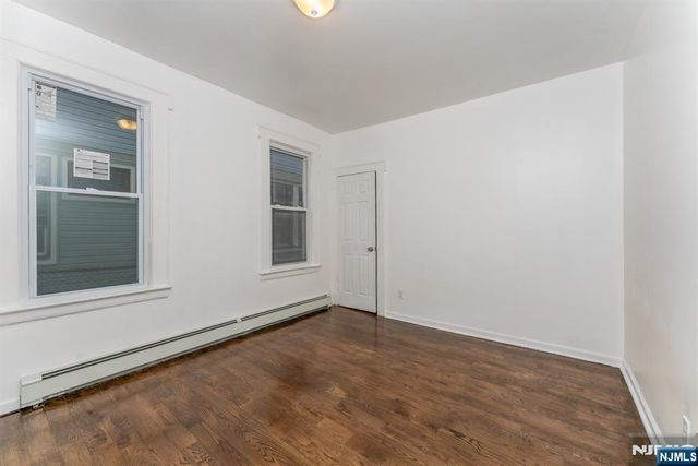 95 Schuyler Avenue, Newark, NJ 07112