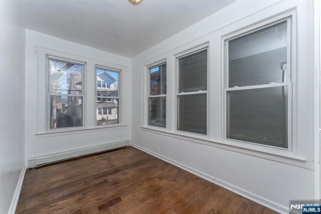 95 Schuyler Avenue, Newark, NJ 07112