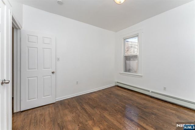 95 Schuyler Avenue, Newark, NJ 07112