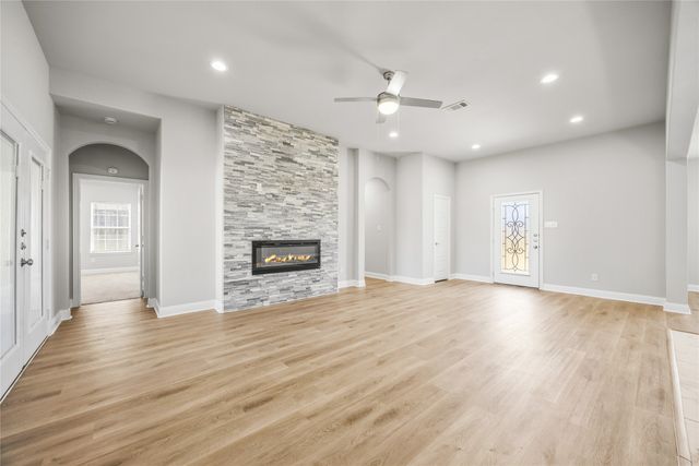 8409 Willowbrook Drive, Rowlett, TX 75088