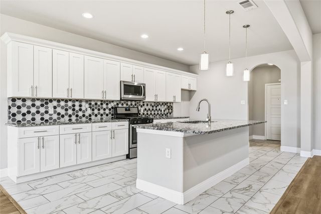 8409 Willowbrook Drive, Rowlett, TX 75088