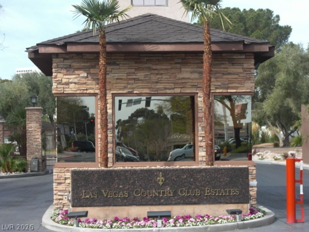769 Oakmont Avenue 406, Las Vegas, NV 89109