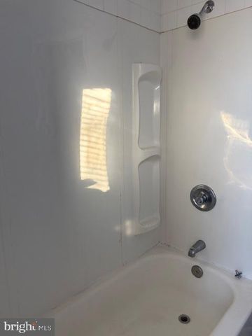 52 3RD AVE, Roebling, NJ 08554