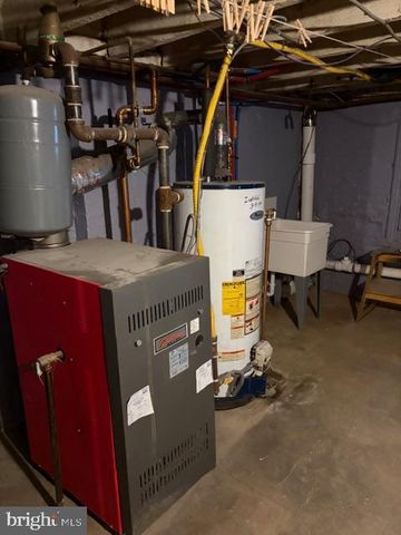 52 3RD AVE, Roebling, NJ 08554