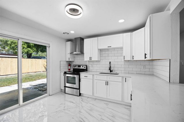 4427 W OKLAHOMA AVENUE, Tampa, FL 33616