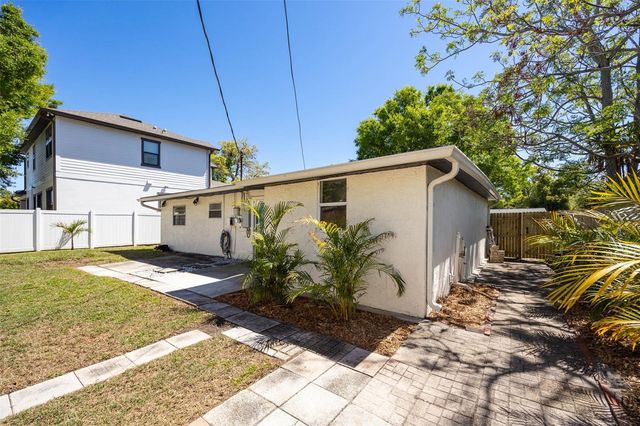 4427 W OKLAHOMA AVENUE, Tampa, FL 33616