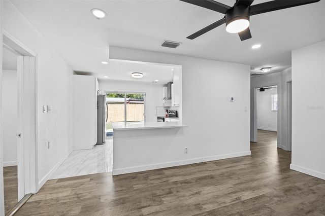 4427 W OKLAHOMA AVENUE, Tampa, FL 33616