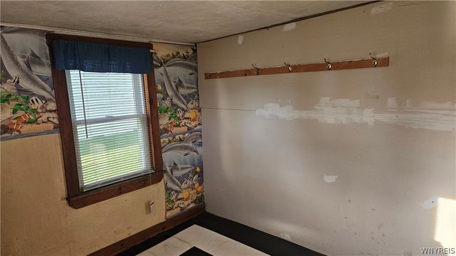 2751 Caledonia Street, Newfane, NY 14108