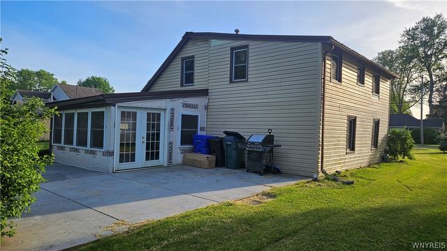 2751 Caledonia Street, Newfane, NY 14108