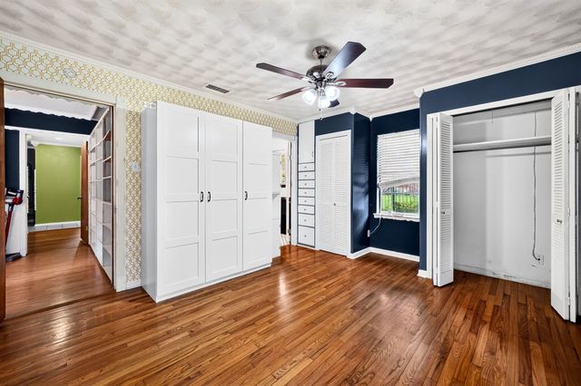 8150 Hunnicut Road, Dallas, TX 75228