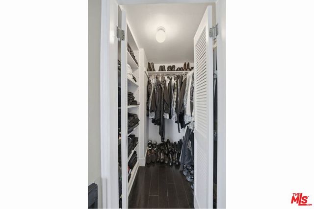 2337 Sunset Heights Drive, Los Angeles, CA 90046