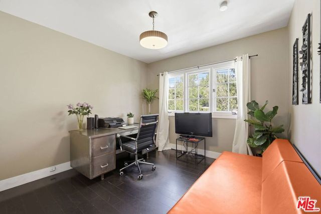 2337 Sunset Heights Drive, Los Angeles, CA 90046