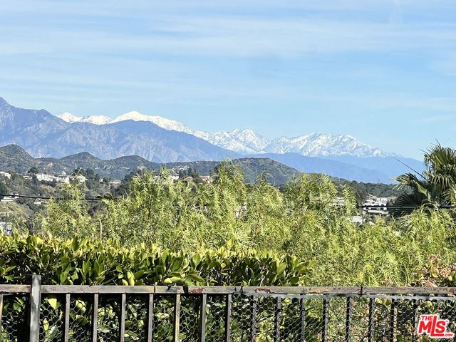 2337 Sunset Heights Drive, Los Angeles, CA 90046