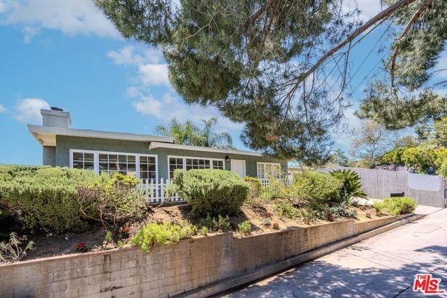 2337 Sunset Heights Drive, Los Angeles, CA 90046