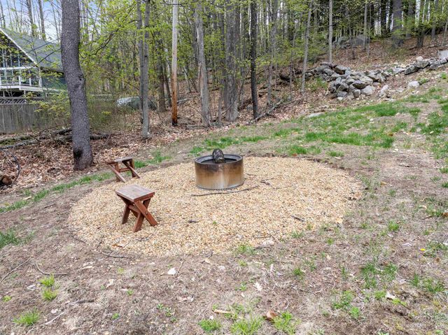 56 Old Hubbard Road, Meredith, NH 03253