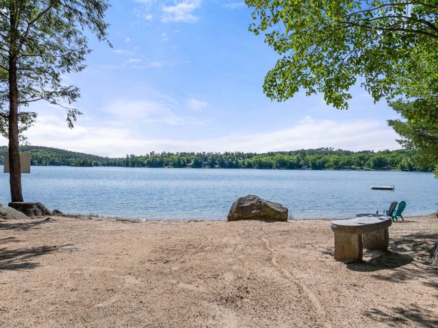 56 Old Hubbard Road, Meredith, NH 03253