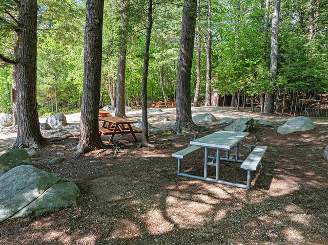 56 Old Hubbard Road, Meredith, NH 03253