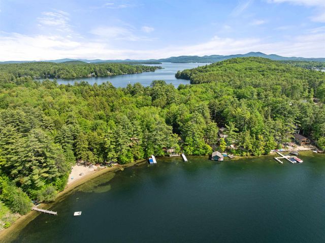 56 Old Hubbard Road, Meredith, NH 03253