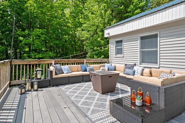 56 Old Hubbard Road, Meredith, NH 03253