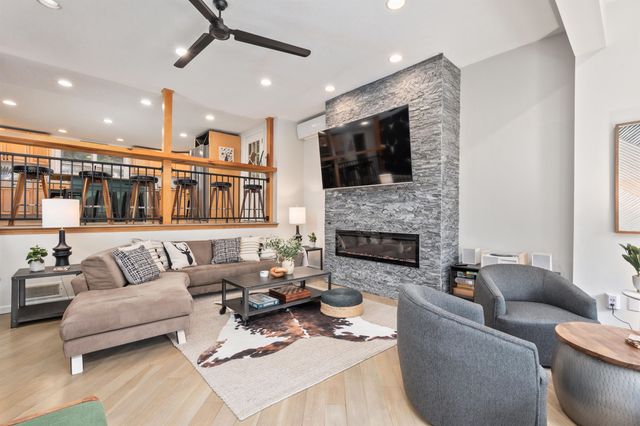 56 Old Hubbard Road, Meredith, NH 03253