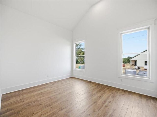342 Thomas Road, Fort Oglethorpe, GA 30742