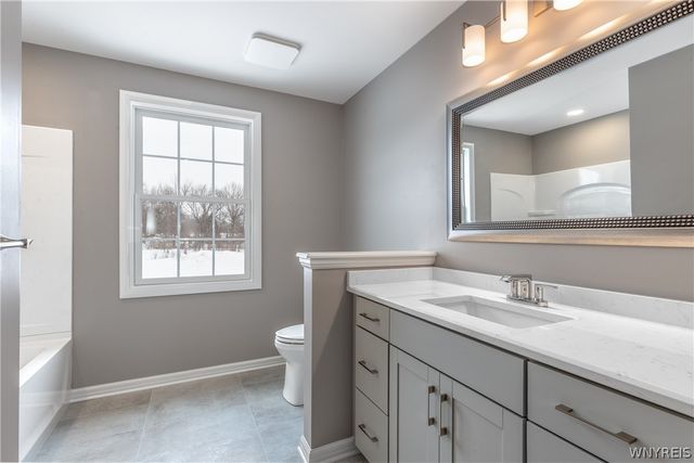 5151 Bridle Path Lane, Lewiston, NY 14092