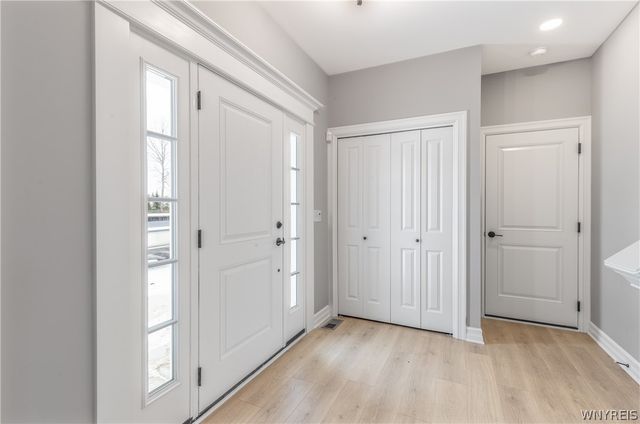 5151 Bridle Path Lane, Lewiston, NY 14092