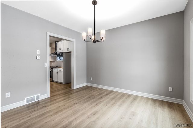 5151 Bridle Path Lane, Lewiston, NY 14092