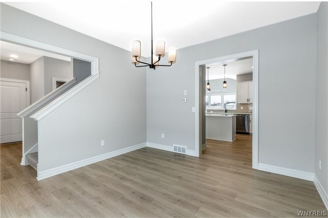 5151 Bridle Path Lane, Lewiston, NY 14092